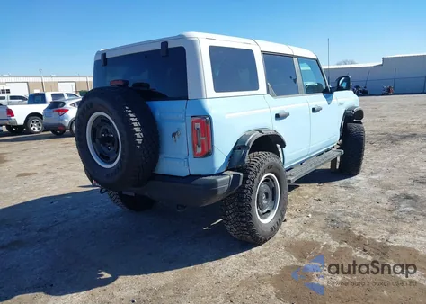 2024 Ford Bronco Heritage Limited Edition z USA, uszkodzony, nr VIN 1FMEE4GP5RLA74006